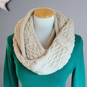 Blu by Trendsblue Acrylic Cable Knit Infinity Scarf